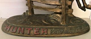 VINTAGE HUNTER WHISKEY FIRST OVER THE BAR HORSE RIDER ADVERTISING FIGURE STATUE 3