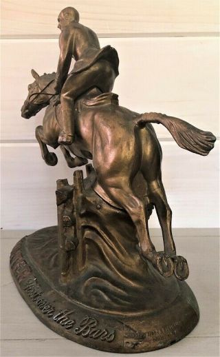 VINTAGE HUNTER WHISKEY FIRST OVER THE BAR HORSE RIDER ADVERTISING FIGURE STATUE 7