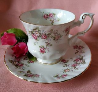 Vintage Royal Crest Pink Roses Bone China Tea Cup & Saucer England