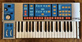 Moog Souce Synthesizer Vintage