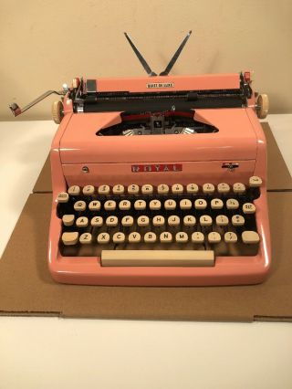 Antique 1957 Pink Royal Quiet De Luxe Vintage Typewriter & Case Bubblegum Pink