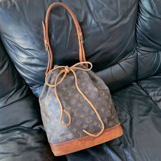 Authentic Vintage Louis Vuitton NoÉ Monogram Bucket Bag 1991