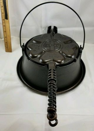 Vtg GRISWOLD 920 919 18 Heart & Star Waffle Iron High Base 88 Slant Logo 915B 2