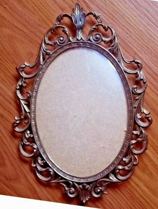 Large Vtg Ornate Metal Brass Made In Italy Oval Picture Frame W/ Convex Glass
