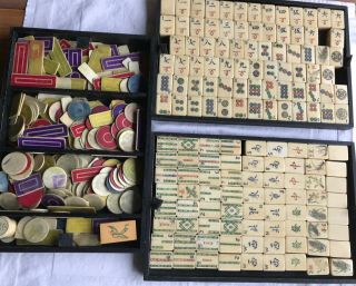 Antique Chinese Carved Bovine Bone Bamboo Mah Jong Tile Game Set Mahjong