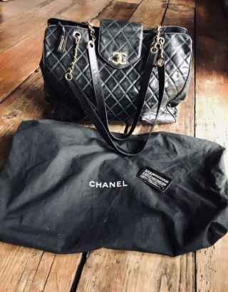 Rare Authentic Jumbo Chanel Giant Huge Bag Carry - On Black Quilted Leather Chain