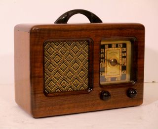 Old Antique Wood General Television Vintage Tube Radio - Restored & 2