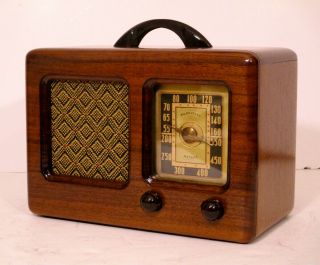 Old Antique Wood General Television Vintage Tube Radio - Restored & 4