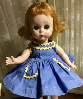 Vintage 1950s Madame Alexander - kins WENDY Doll Bent Knee Walker Near 8