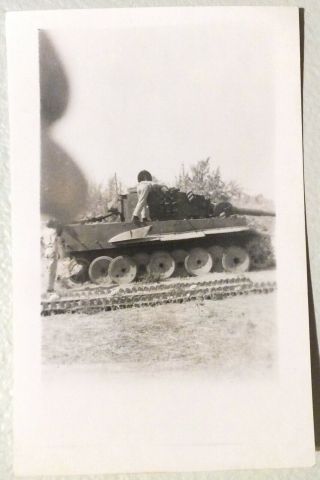 Captured German Tiger I in Italy photo. 2