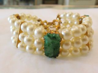 Rare Vintage Ciner Faux Jade & Pearl Classic Classy Bracelet
