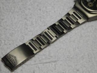 Vintage TAG Heuer 223.  206 Titanium & Carbon Fiber Quartz Chronograph Watch 10