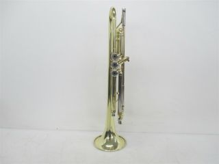 Yamaha YTR2320 Vintage Student Trumpet sn 232289A w/ Yamaha 11C4 - 7C MP & Case 4