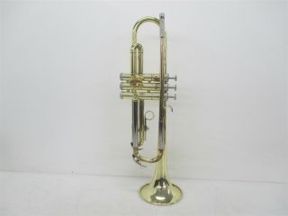 Yamaha YTR2320 Vintage Student Trumpet sn 232289A w/ Yamaha 11C4 - 7C MP & Case 5