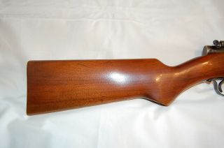vintage benjamin 312 rifle,  rebult,  holds air,  shoots 475fps /4 pumps,  wood 3