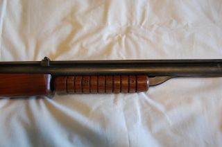 vintage benjamin 312 rifle,  rebult,  holds air,  shoots 475fps /4 pumps,  wood 5