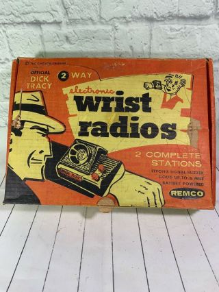 Vintage 1956 Remco Dick Tracy 2 - Way Electronic Wrist Radio Detective Set W/box