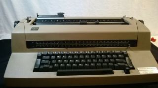 Vintage IBM Correcting SELECTRIC III 3 Electric Typewriter 2