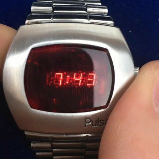 Vintage Pulsar P2 LED Watch Digital Time Computer James Bond W/BOX 11