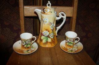 Antique Tea Coffee Or Chocolate Pot From Japan 2 Cups/saucers Marguerites Lovely