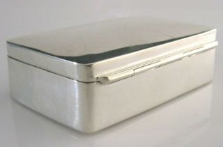 Good Size English Sterling Silver Pill Or Snuff Box London 2013 2.  75 Inch 61g