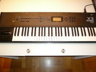 Korg Synthesizer X3,  Vintage Keyboard