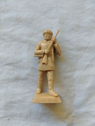 Marx 60mm Hard Plastic Famous Americans Miniature Figure - Daniel Boone