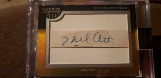 2018 Topps Dynasty Mel Ott Cut Auto Autograph True 1/1 S.  F.  Giants Very Rare.