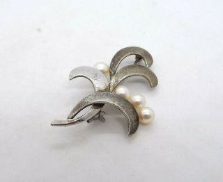 Vintage Mikimoto Silver Fancy Pearl Brooch,  5.  1 Grams