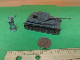 Marx Miniature Playset Wwii German Panzer Tank & German Soldier,  Toy Soldiers