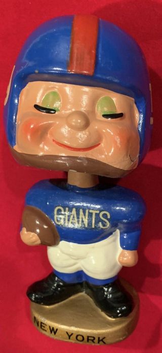 Vintage 1960s NY Giants Football Player & Majorette Kissing Nodders Bobbleheads 3