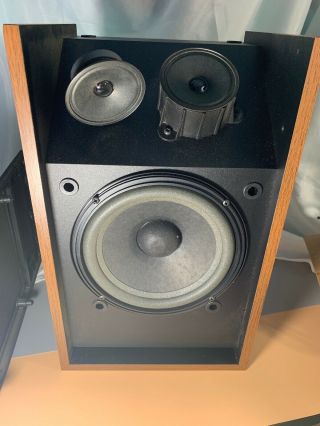 1 Bose 4.  2 Series ii Vintage Speaker 6