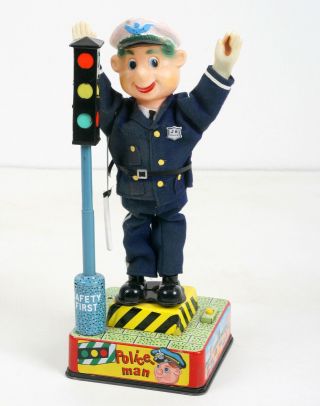 Vtg A - 1 Traffic Policeman Battery Operated - Perfectly Japanese Tin Litho