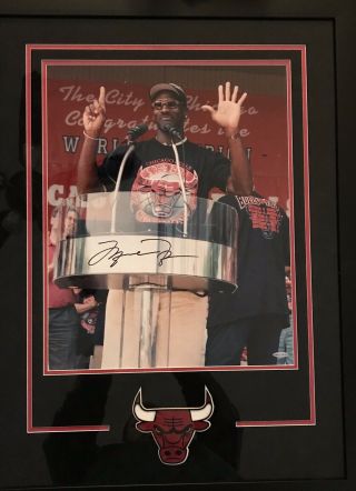 Michael Jordan Uda Autographed Signed 16x20 Framed And Matted Very Rare Image