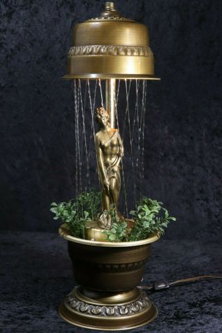 / Functioning Vintage Goddess Venus Table Top Mineral Oil Rain Lamp