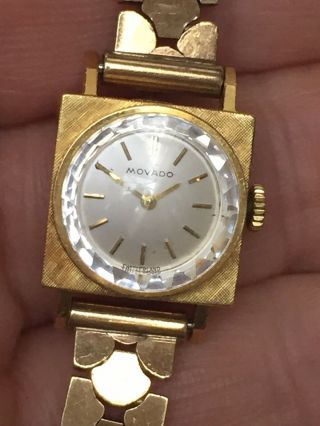 Vintage Movado 18k Yellow Gold 17 Jewel Swiss Ladies Mechanical Watch