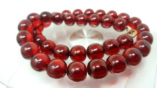 Vintage Red Cherry Amber Bakelite Faturan Round Bead Necklace 66gr 20 "