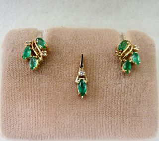 ESTATE 2.  0 CT.  NATURAL EMERALD & DIAMOND 14K GOLD STUD EARRINGS & PENDANT SET 2