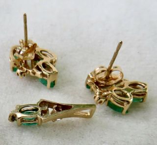 ESTATE 2.  0 CT.  NATURAL EMERALD & DIAMOND 14K GOLD STUD EARRINGS & PENDANT SET 8