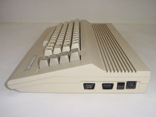 Vintage Commodore 64C Personal Computer w/ GEOS,  Accs & Manuals 3