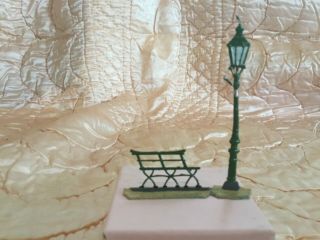 Vintage Lead Metal Flat Toy Miniature Park Bench Street Light Scene