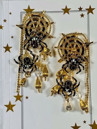Lunch At The Ritz " Said The Spider " Vintage Couture Clip Earrings