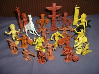 Vintage Marx Ft.  Apache Playset - 3 Indian Tribes - Yellow,  Brown,  Butterscotch