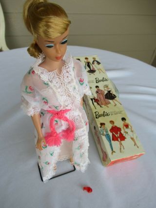 VINTAGE BLOND PONYTAIL SWIRL BARBIE DOLL FROM EARLY 1960 ' S, 4