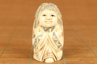 Rare Chinese Old Girl Statue Figure Netsuke Hand Piece