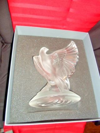 Lalique France Signed Vintage Dea Dove Sculpture Clear Frosted Glass Crystal Fig