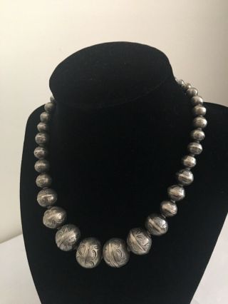 Vintage Navajo Graduated Sterling Silver Pearls Bench Made Bead Necklace