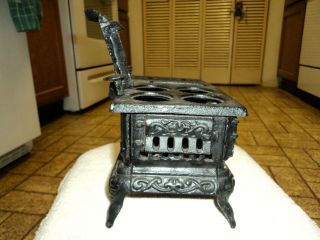 Vintage Cast Iron Miniature Wood Burning Stove by Crescent w/. 5