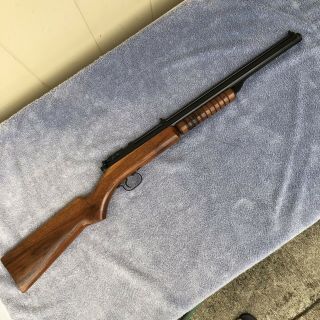 Benjamin 317 Pellet Rifle Vintage SHOOTER 2