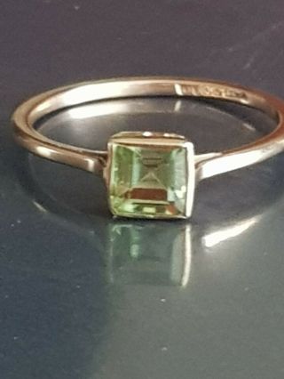 Antique 9ct Gold Art Deco Solitaire Peridot Ring Size M